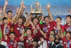 恒大上港在线观看,在线直播见证激情碰撞